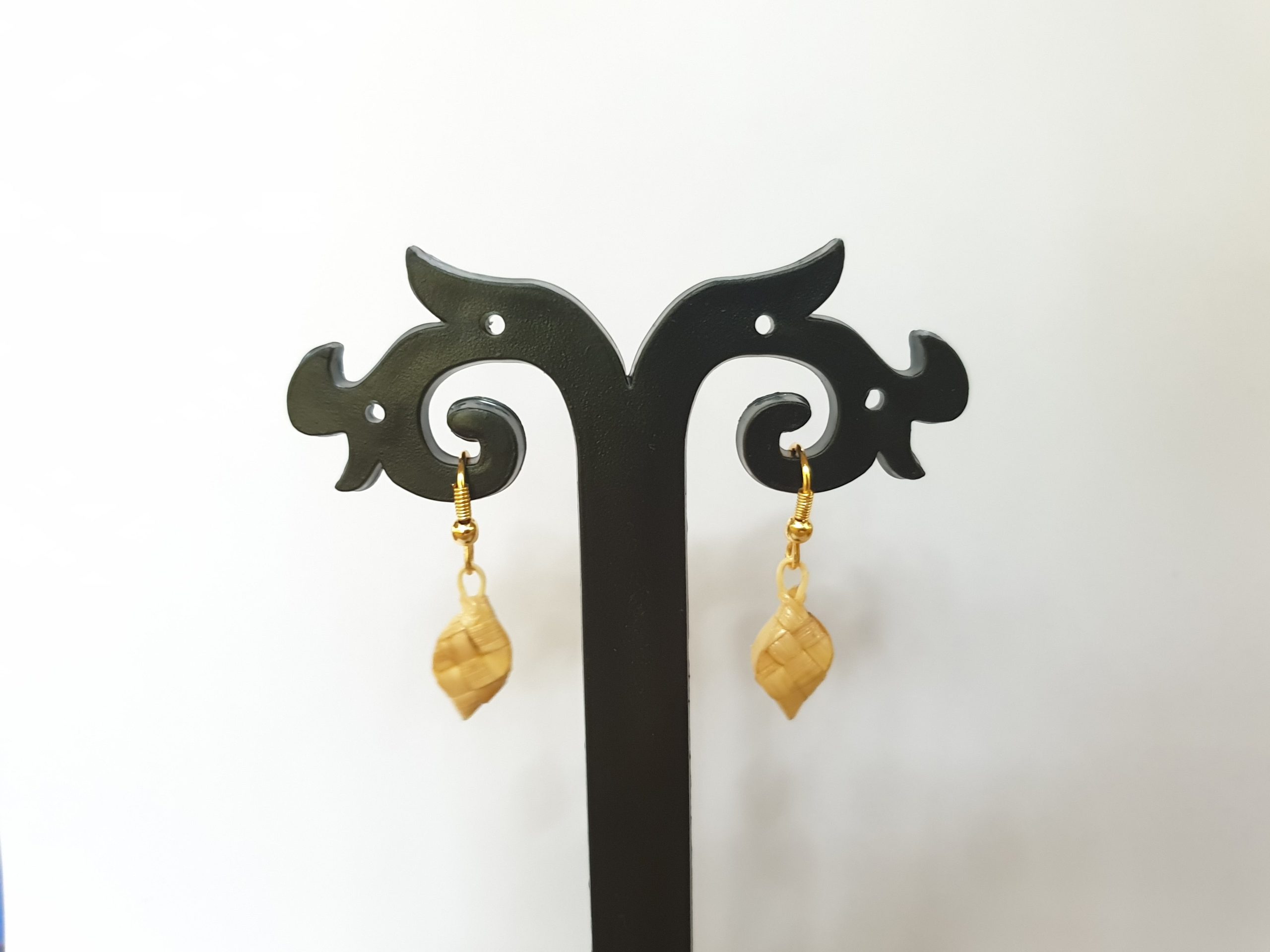 Bamboo Diamond Shape Earrings - Image 2