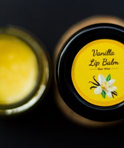 Beeswax Lip Balm (Vanilla) (व्हॅनिला लिप बाम) 20gm